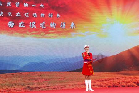 你会出于同情心去购买摊贩的东西吗？游戏画面